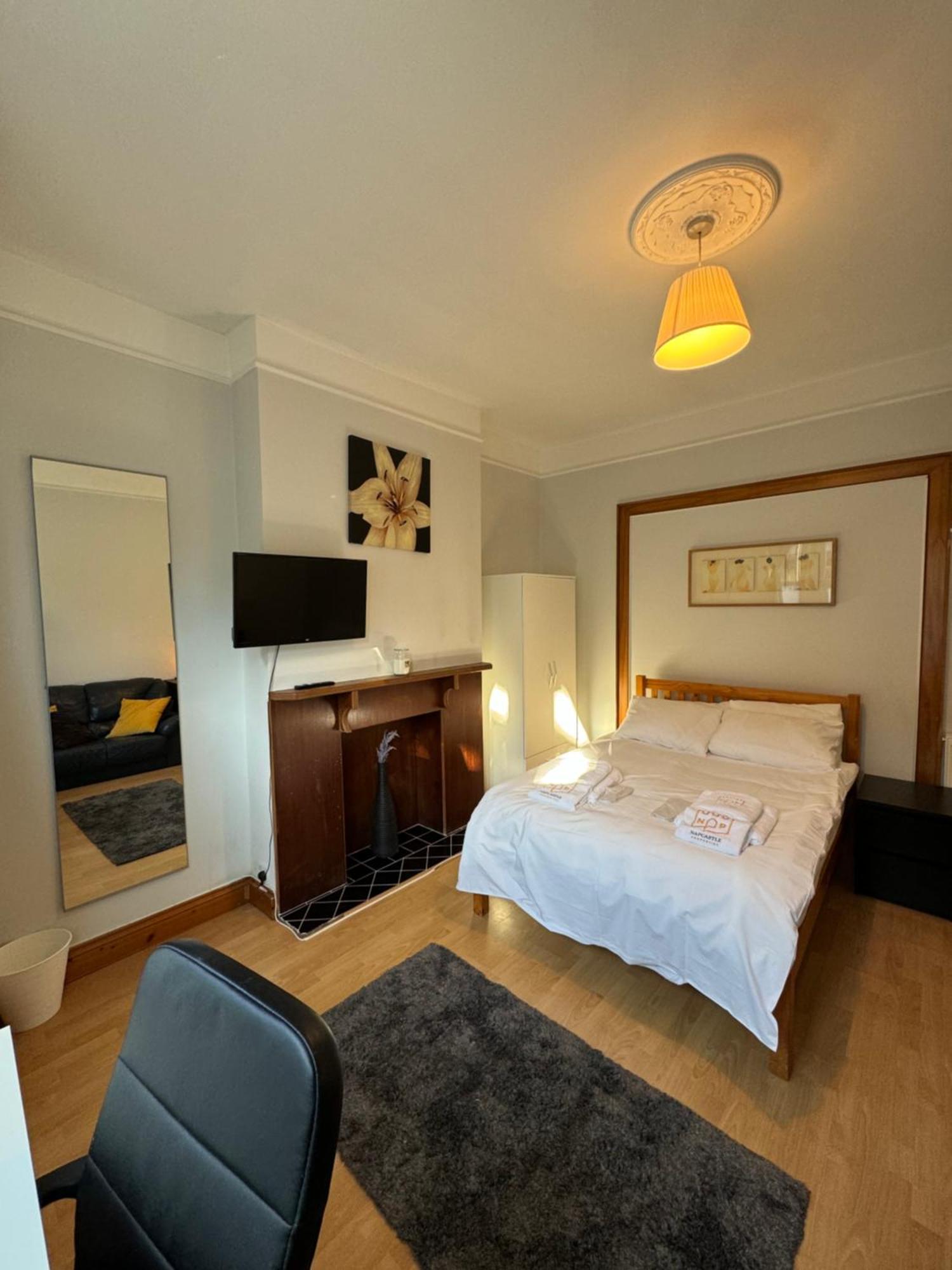 Hotel Napcastle Archway London Exterior foto